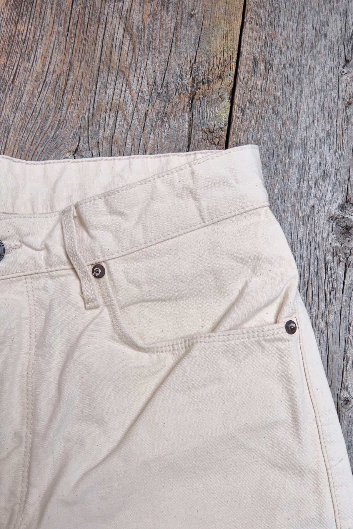 Modesto Buckleback 11 Ounce Natural Rinsed Canvas