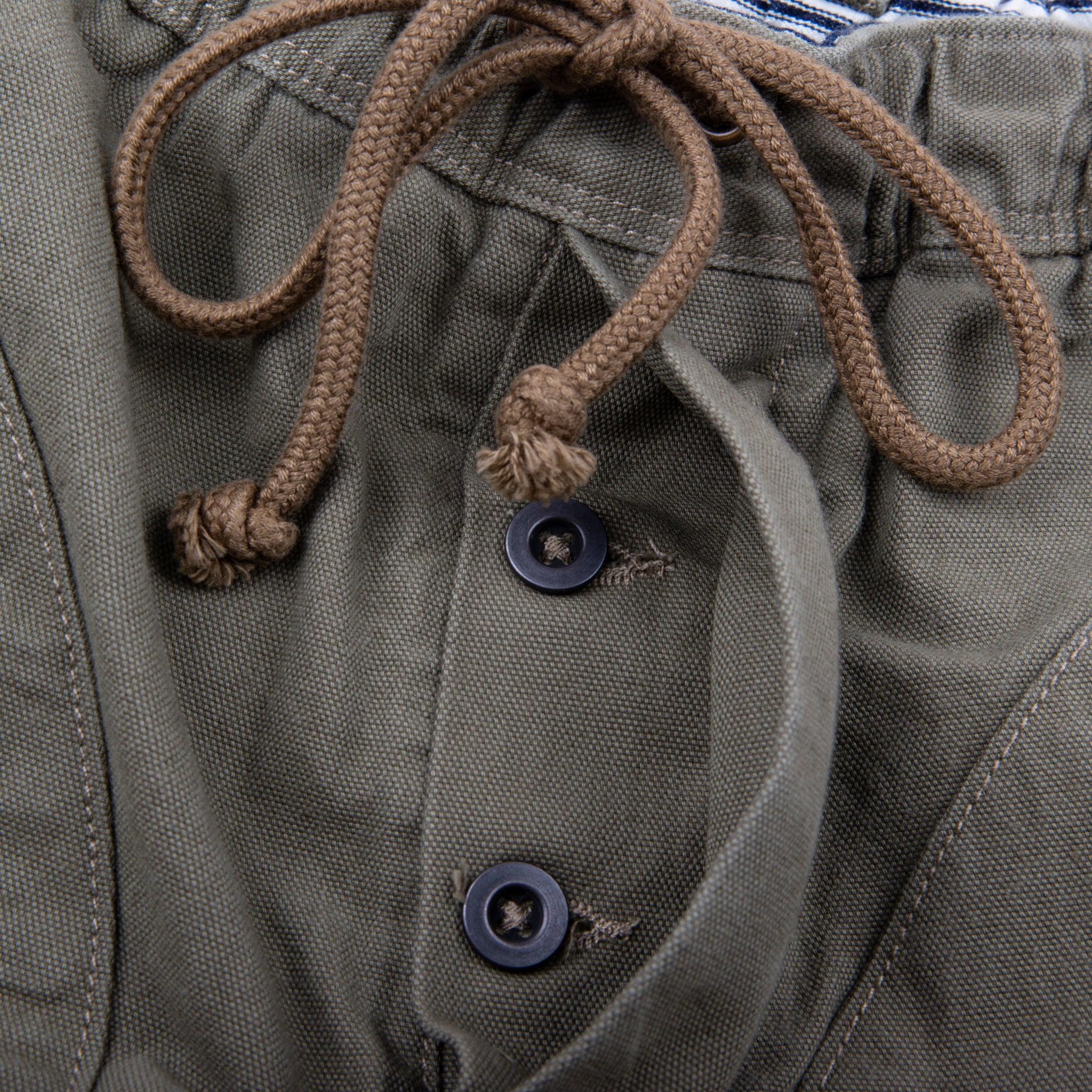 Deck Short Olive