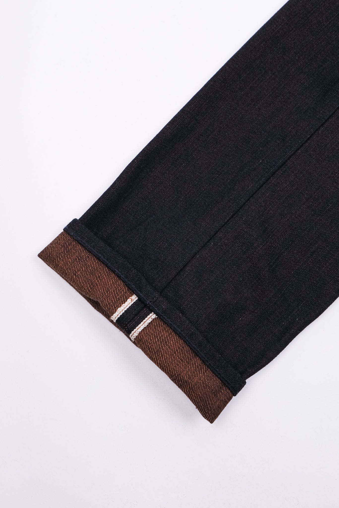 Avila Slim Taper <span> 16 ounce Indigo Brown Denim</span>